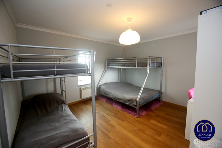 Gezellig ruim appartement met 2 slaapkamers in hartje Kortrijk! 