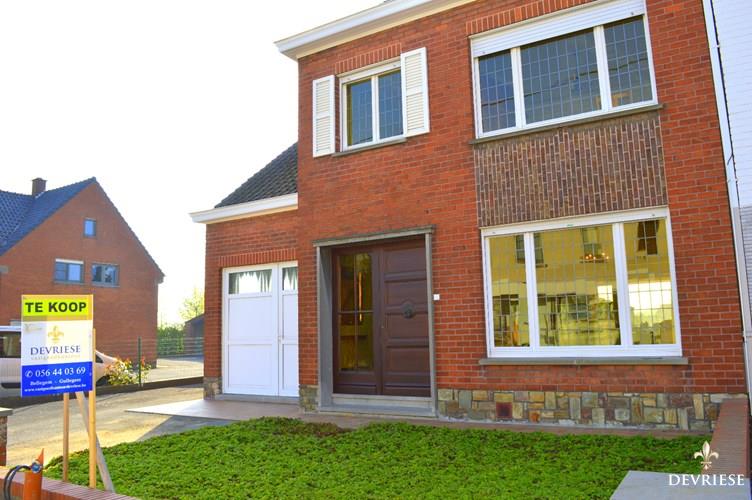 HOB te koop in Bellegem met 3 slaapkamers, garage en mooie tuin 