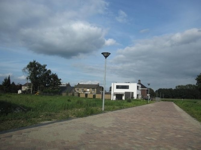 Riante kavel aan de rand van nieuwbouw woonwijk “Pasveld” (Winkelveld) 