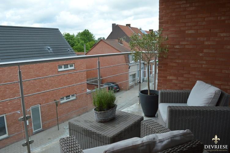 Nieuwbouwappartement met 2 slaapkamers in Kortrijk 