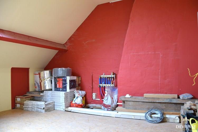 Vernieuwde topper met 4 slaapkamers, garage en tuin te koop in Wevelgem 