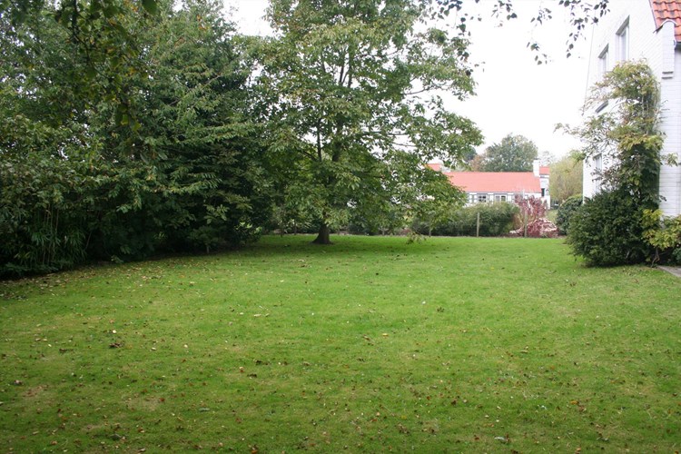 Charmante und ruhig gelegene Villa in einem residentiellen Viertel von De Haan. 