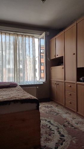 Oostende: 2 slpk appartement met garage 